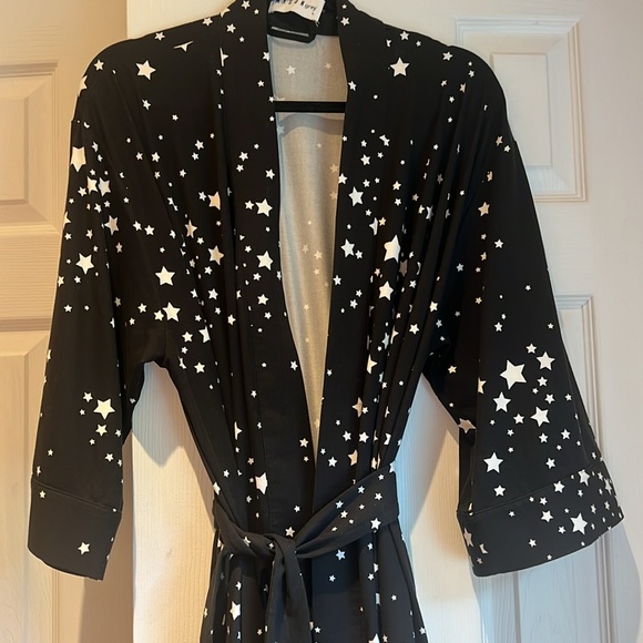 Mason Grey Long Robe - Picture 3 of 4